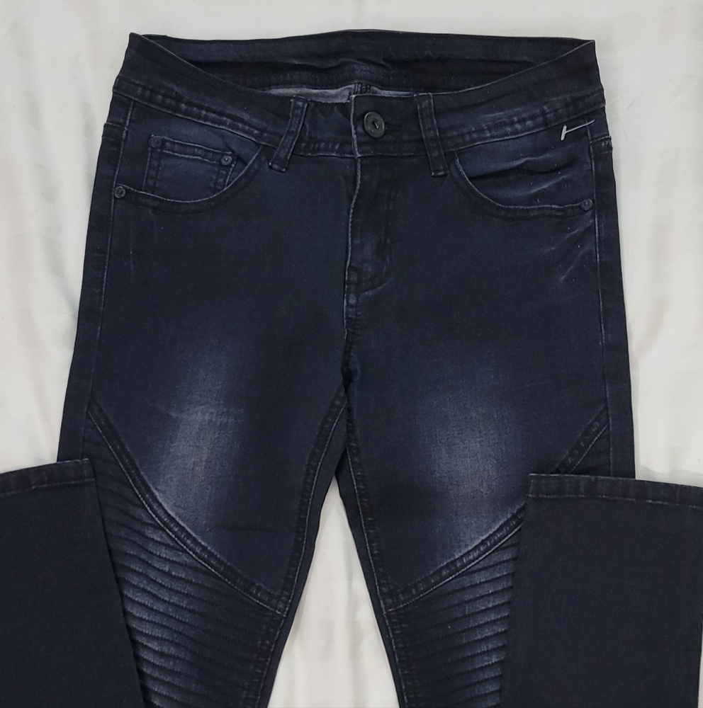 Women's Black Super Skinny Jeans
